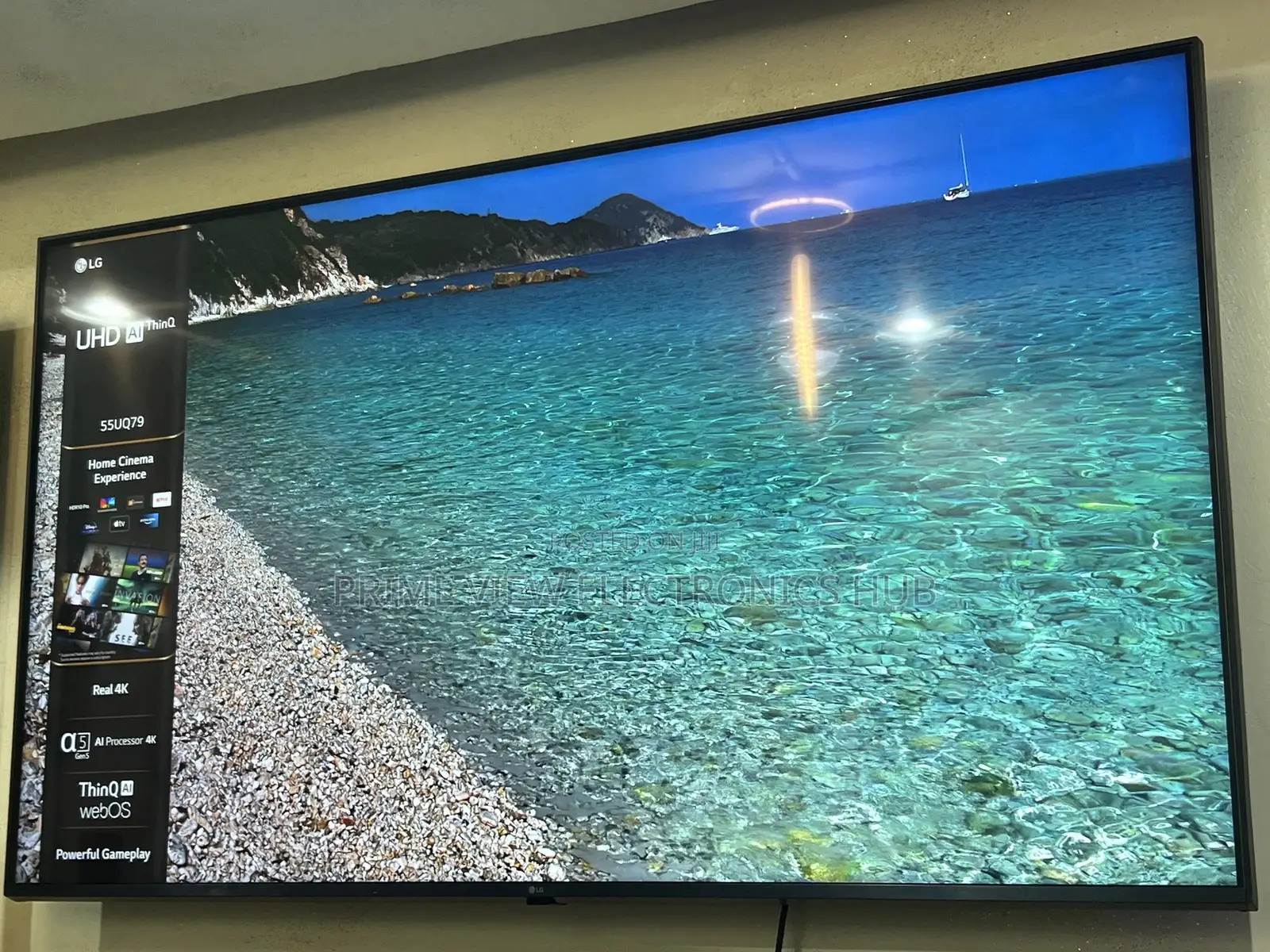 Clean LG 55-Inch Smart TV Uhd Very Sharp Picture