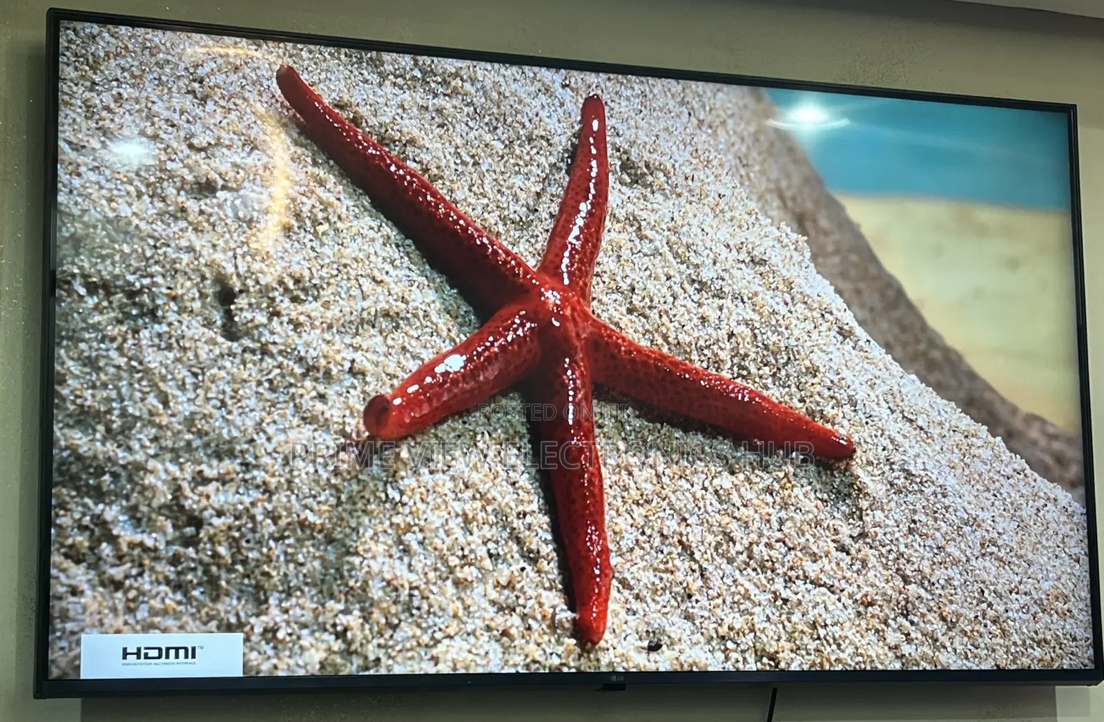 Clean LG 55-Inch Smart TV Uhd Very Sharp Picture