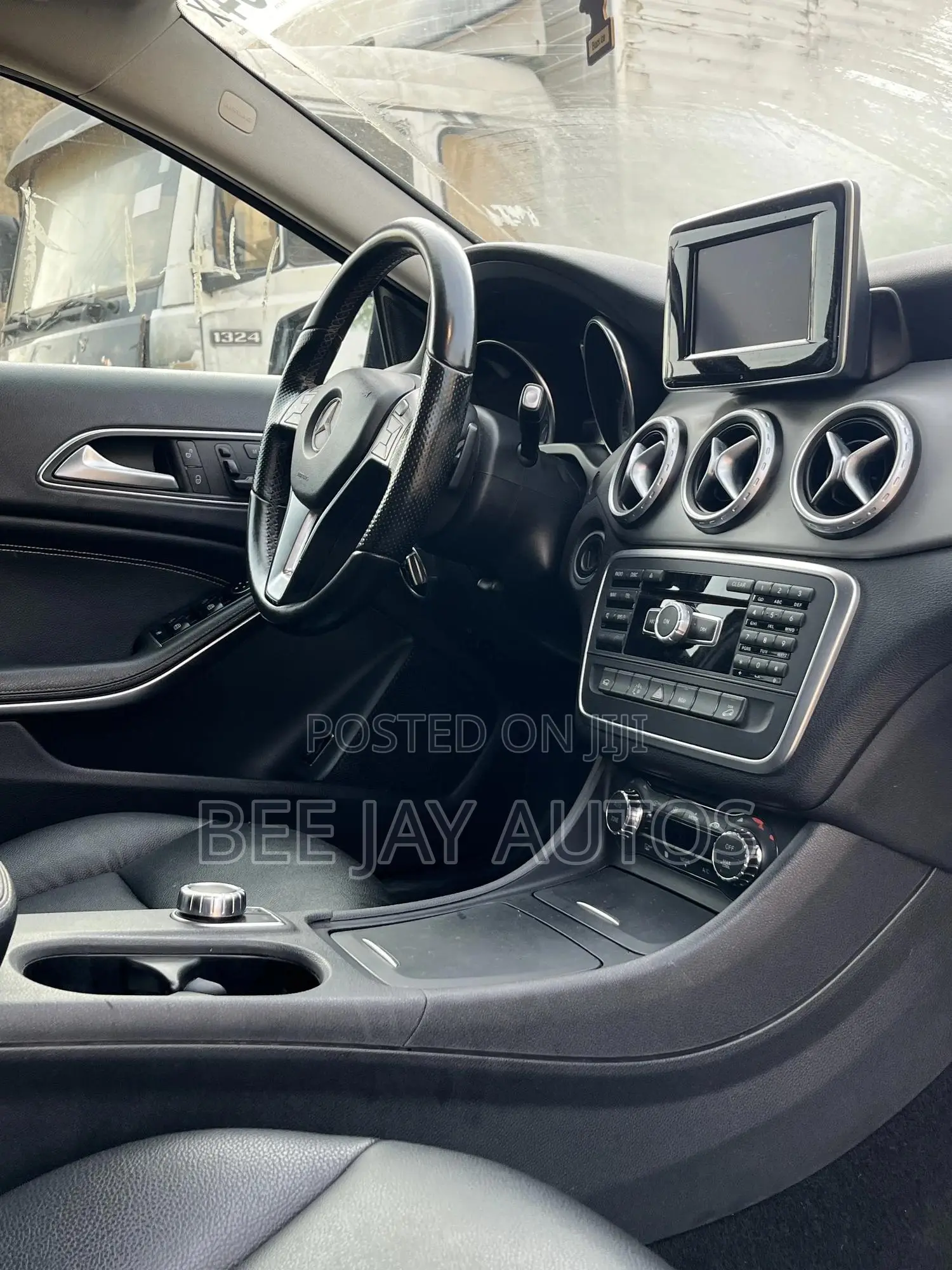 Mercedes-Benz GLA 250 2015 Black