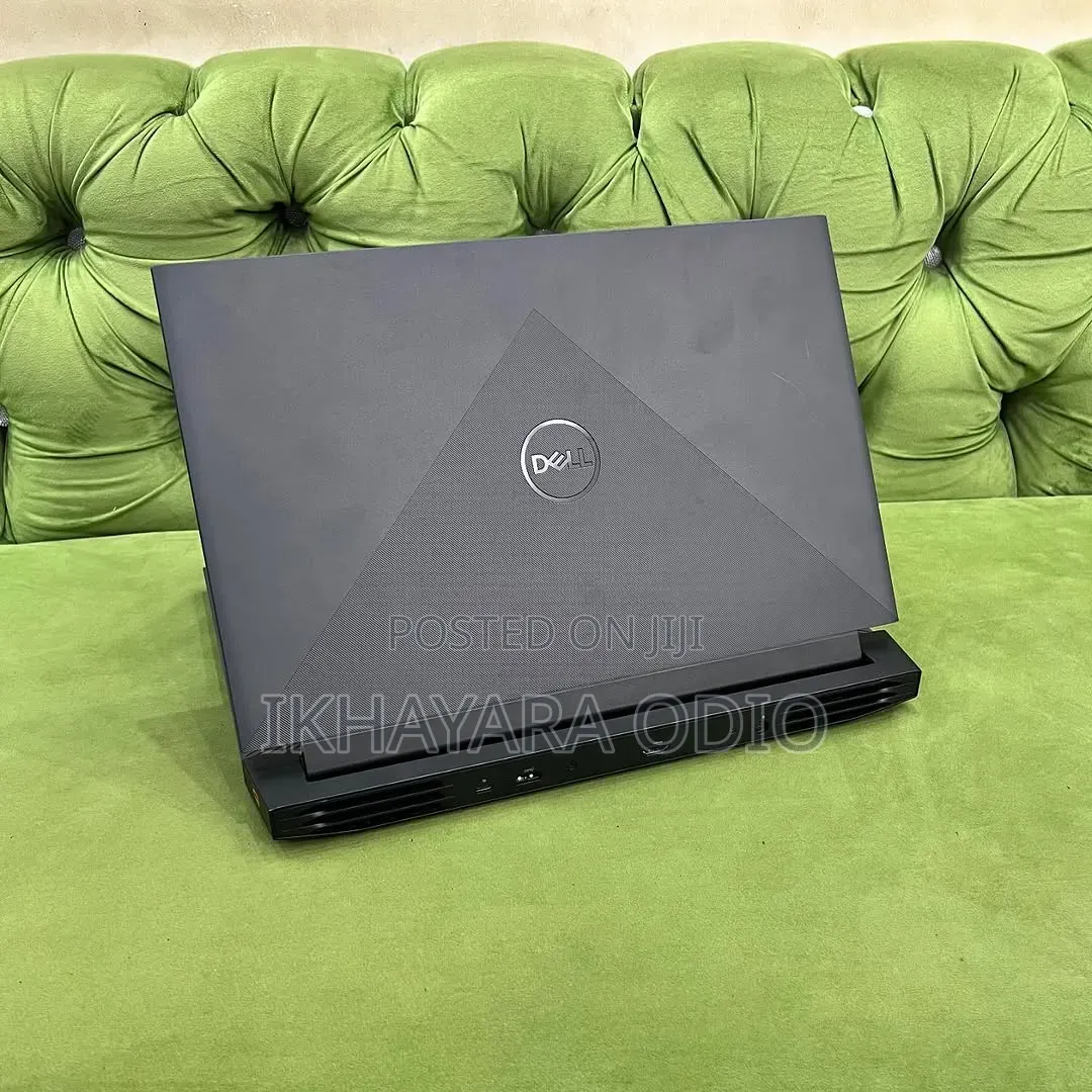 Laptop Dell G15 5535 16GB Intel Core i7 SSD 1T