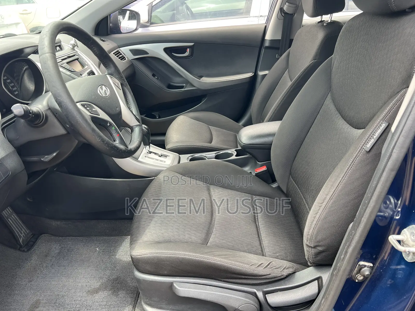 Hyundai Avante 2012 Blue