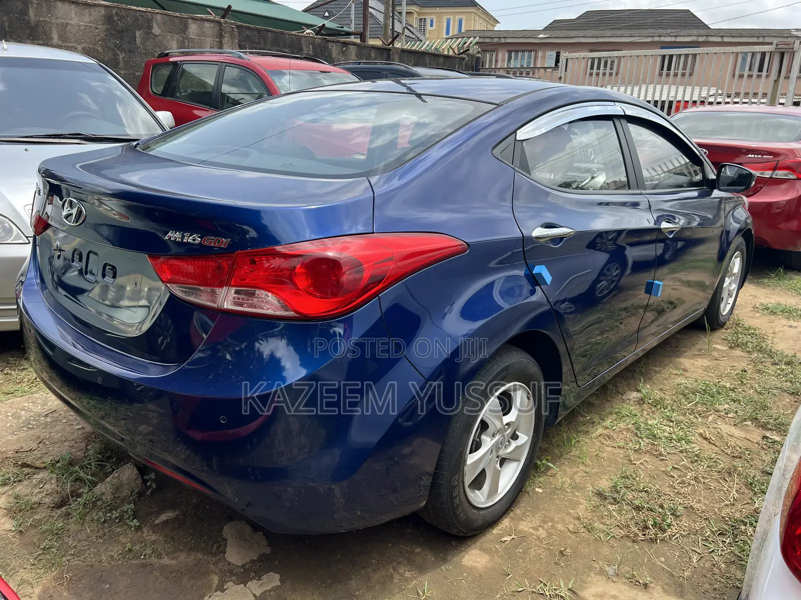 Hyundai Avante 2012 Blue