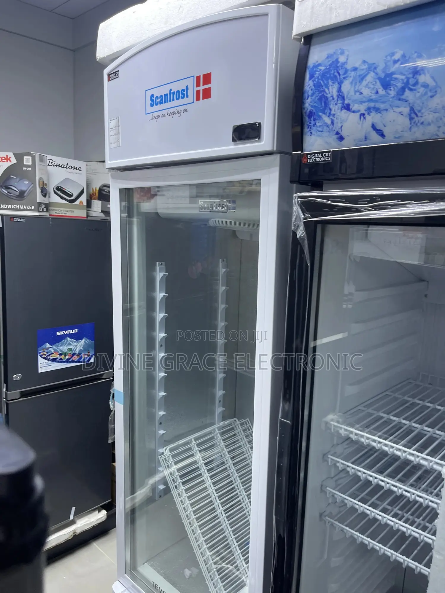 Brand New Scanfrost 300 Litres Display Refrigerator