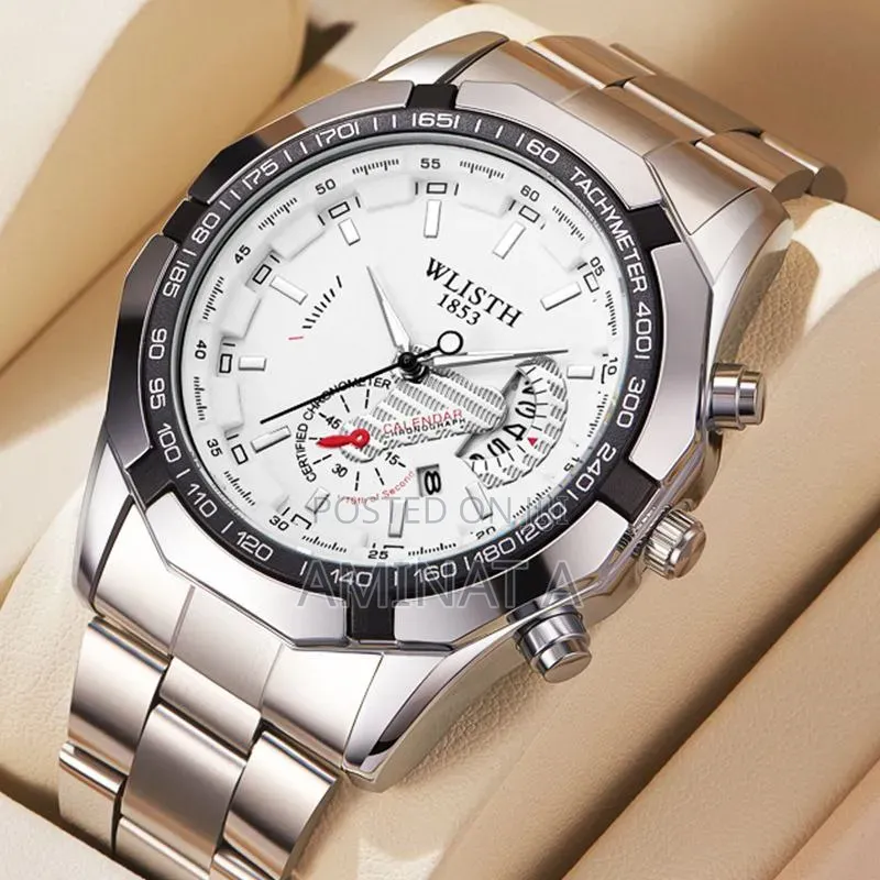 Luxurious Men Silver Chain Strap Watch