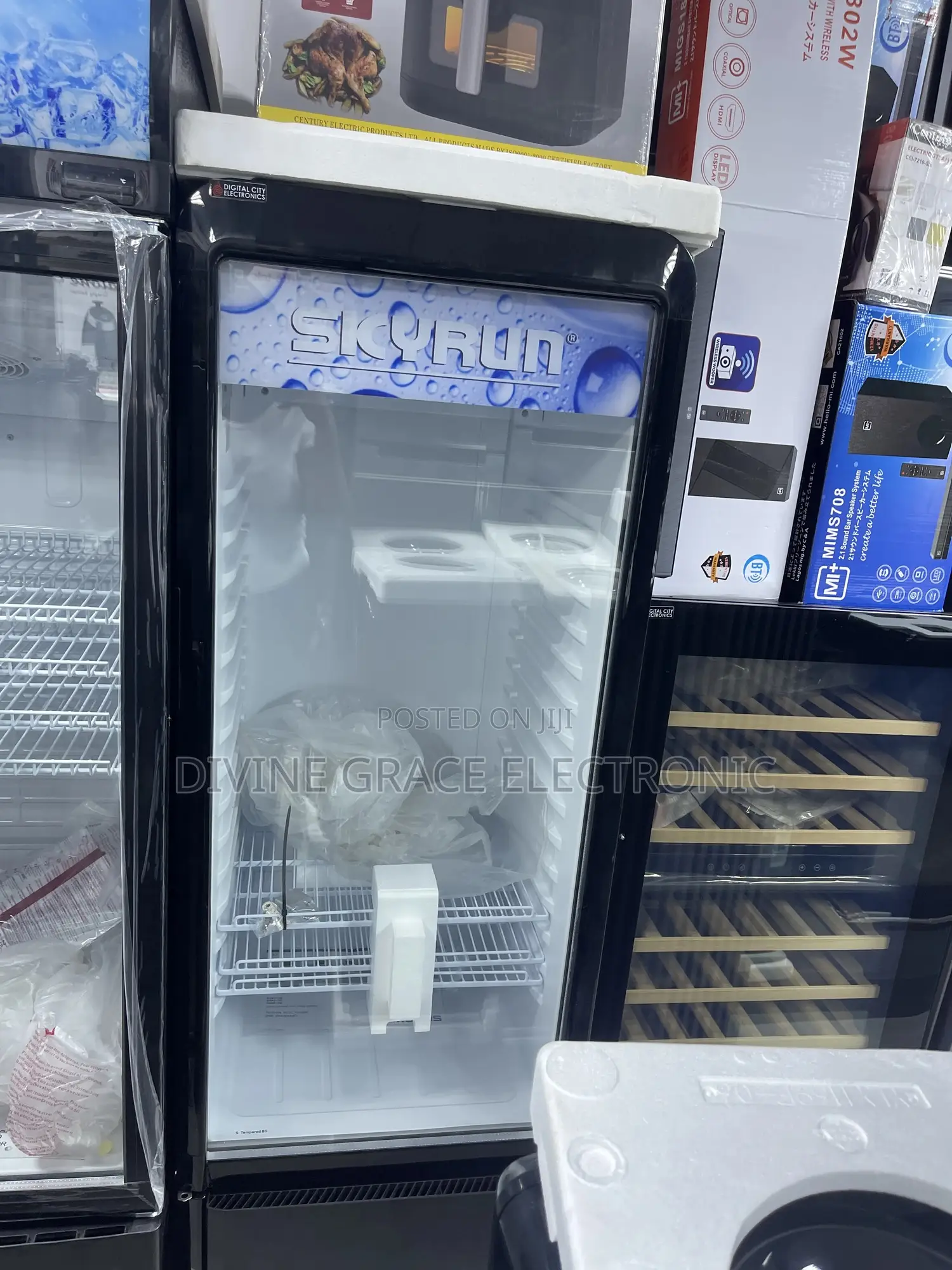Brand New Skyrun 240 Display Refrigerator