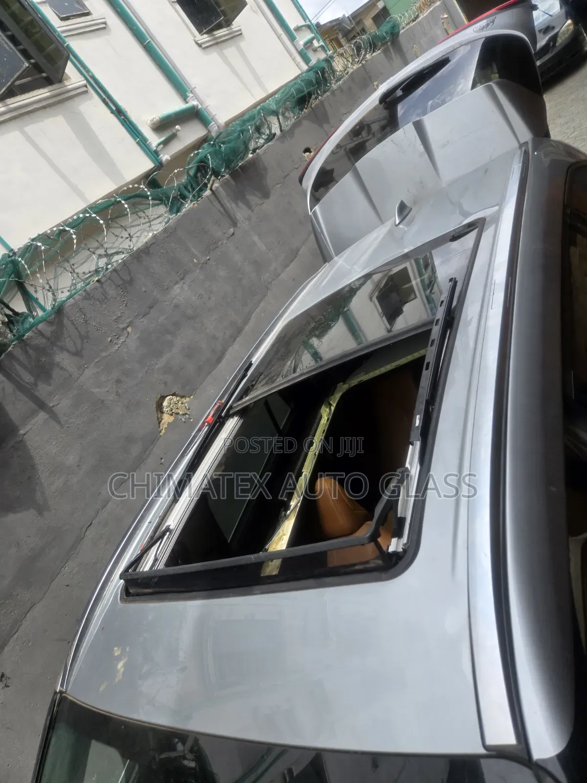 Toyota Highlander 2020 Roof Glass Services Available at Chimatex