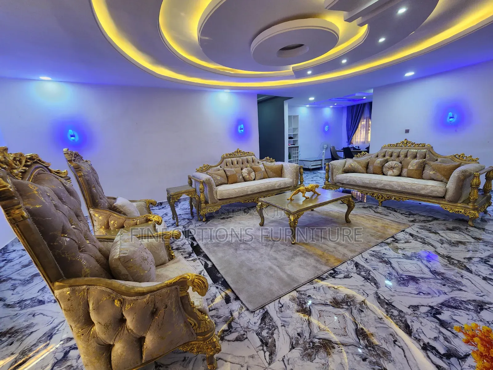 The Royal Sofa Champagne Collection