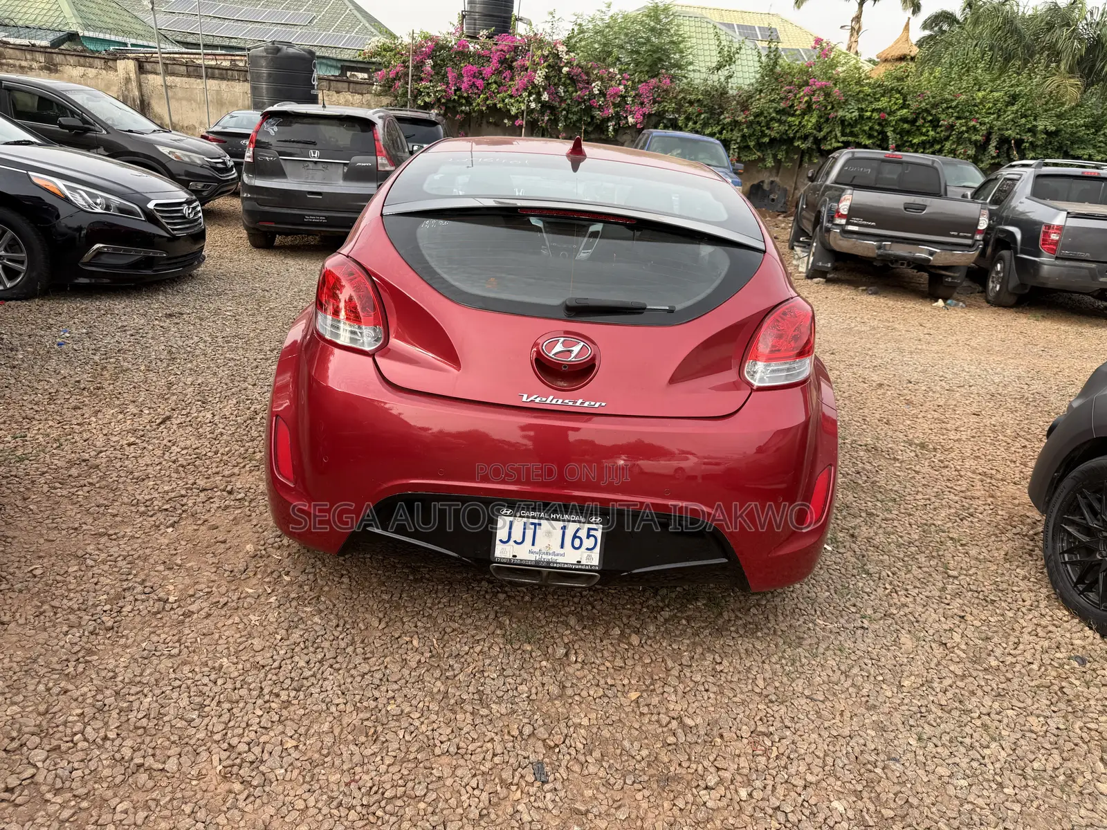 Hyundai Veloster Base 2016 Red
