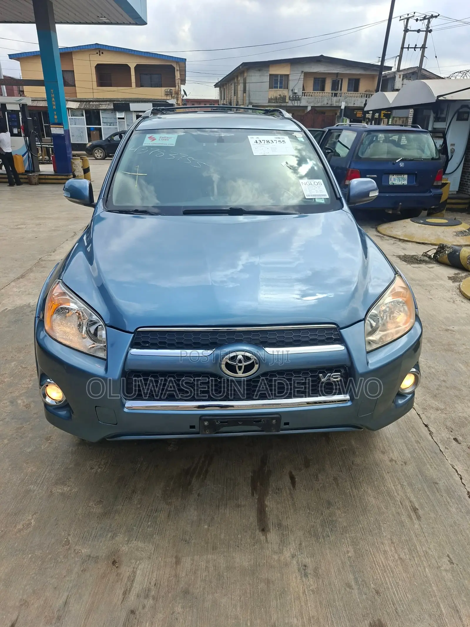 Toyota RAV4 Limited 2011 Blue
