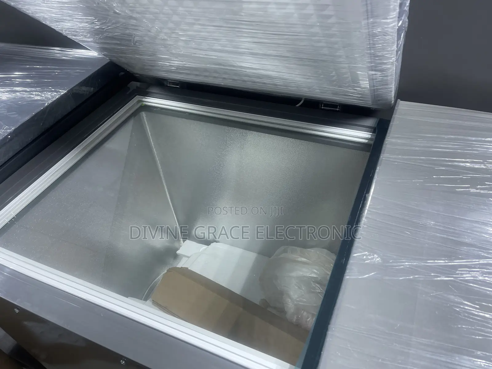 Brand New Aeon 450l Chest Freezer/Quick Deep Freezing