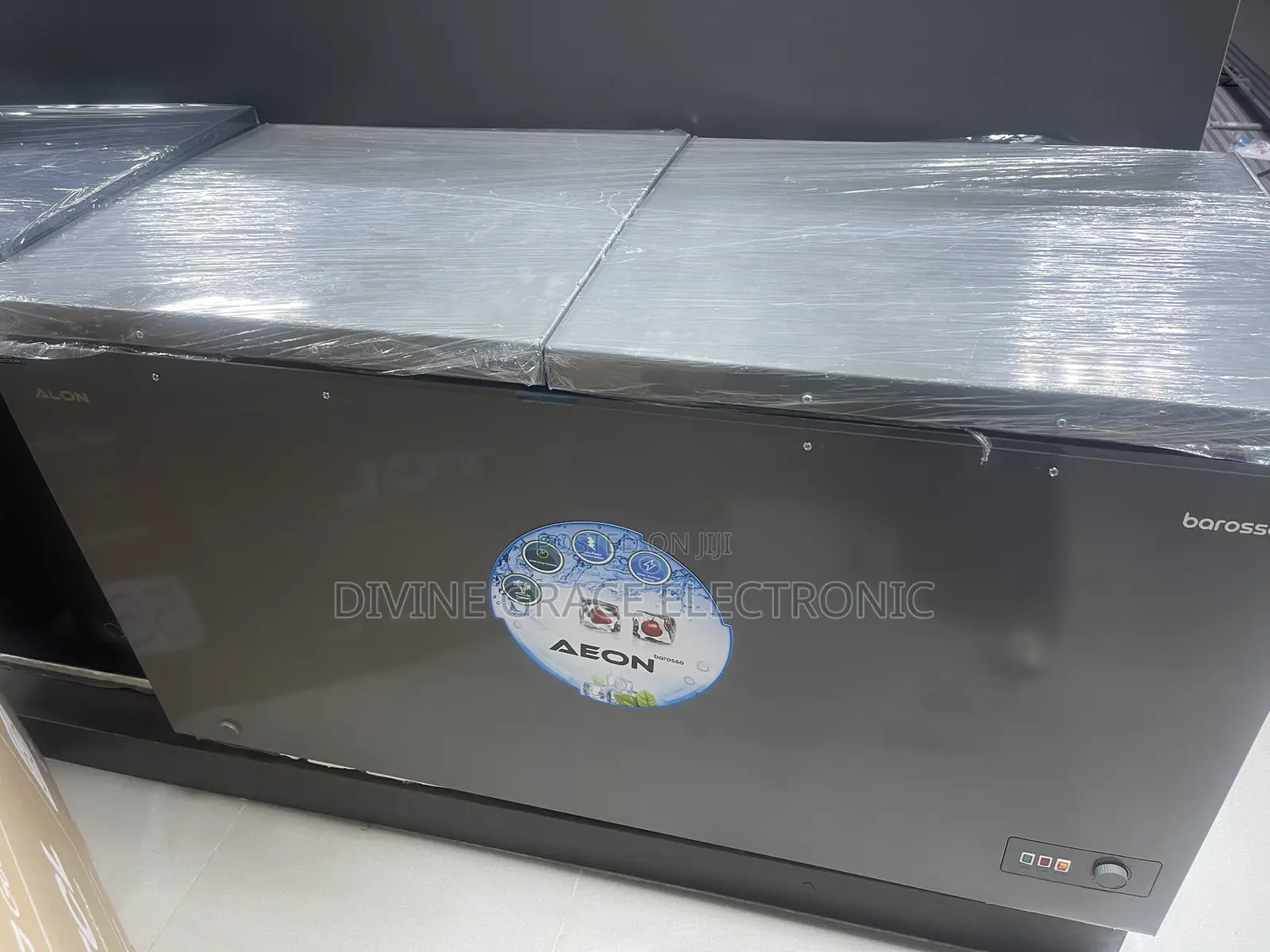 Brand New Aeon 450l Chest Freezer/Quick Deep Freezing