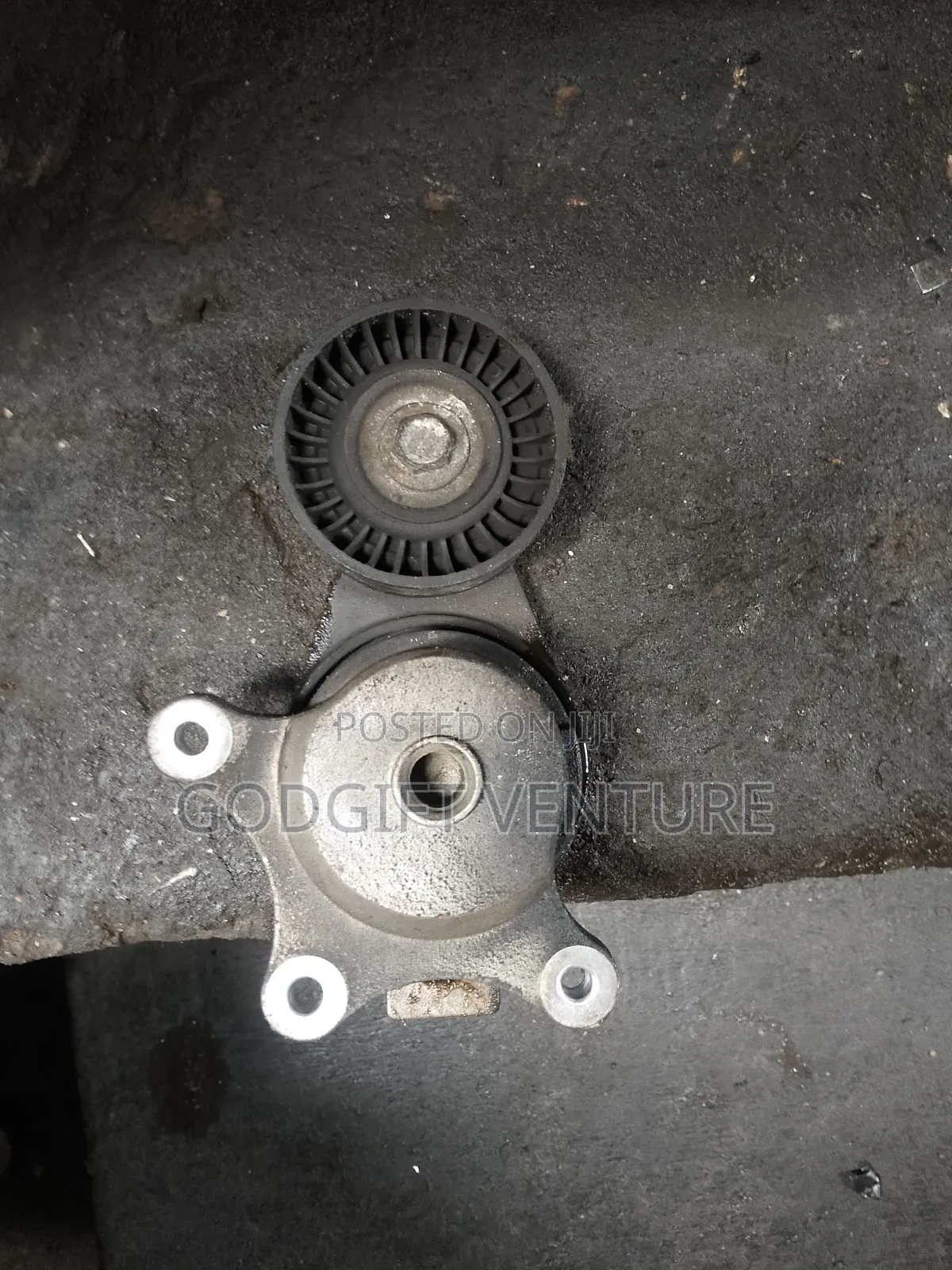 Belt Adjuster Ford Taurus, Lincoln, Ford Explorer, Edge, Mazda Cx-9