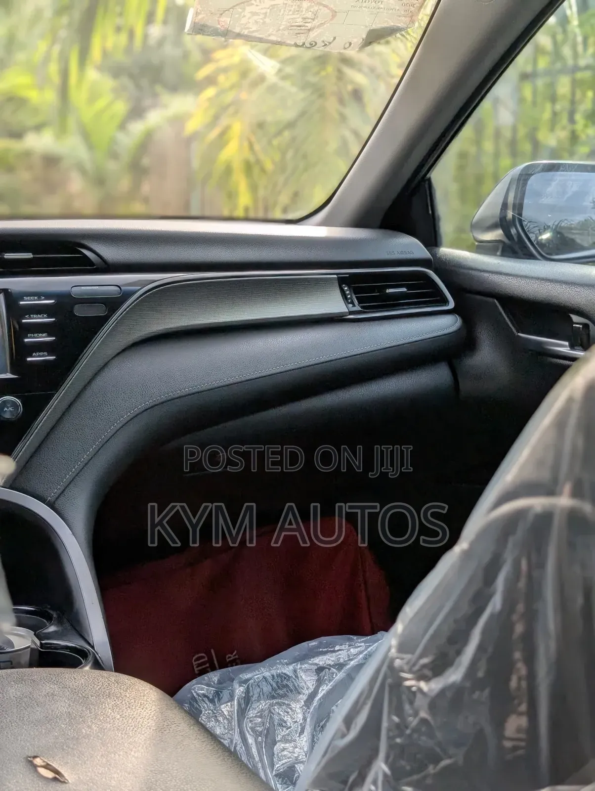 Toyota Camry SE FWD 2020 Blue