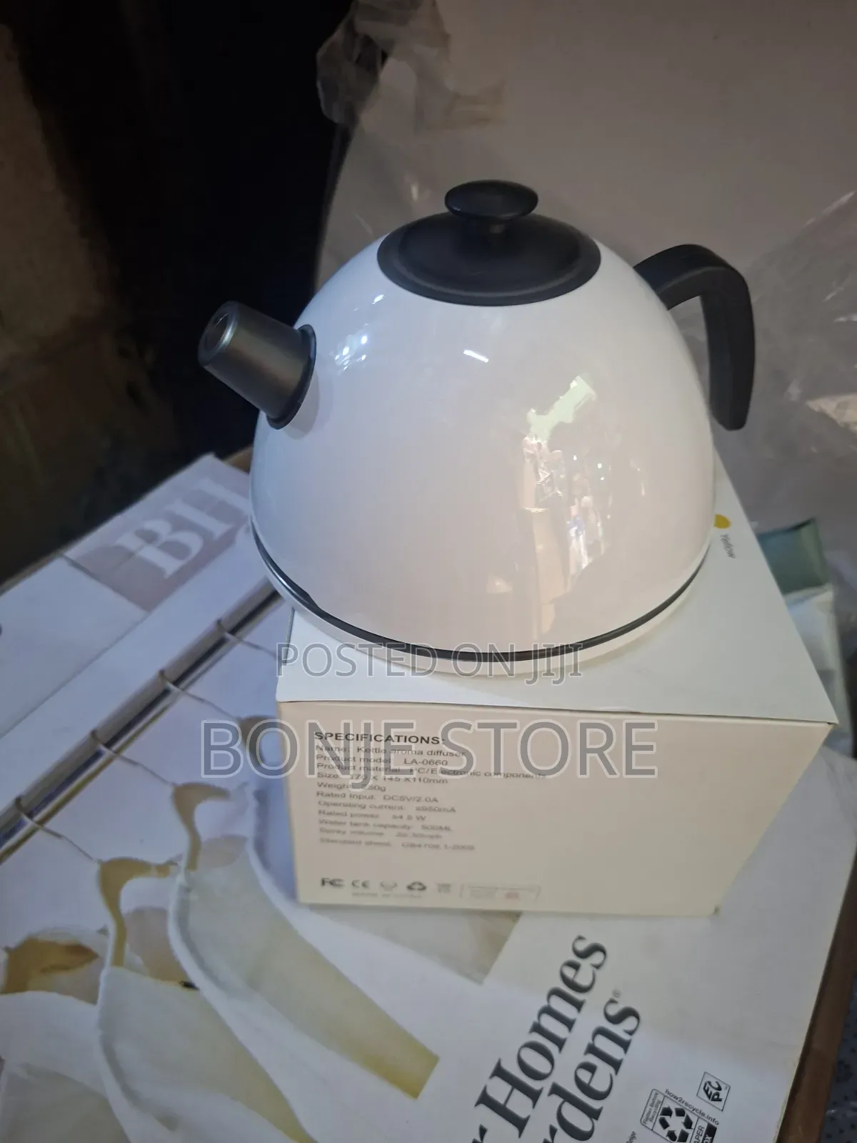 Kettle Aroma Diffuser + Free Aroma Oil