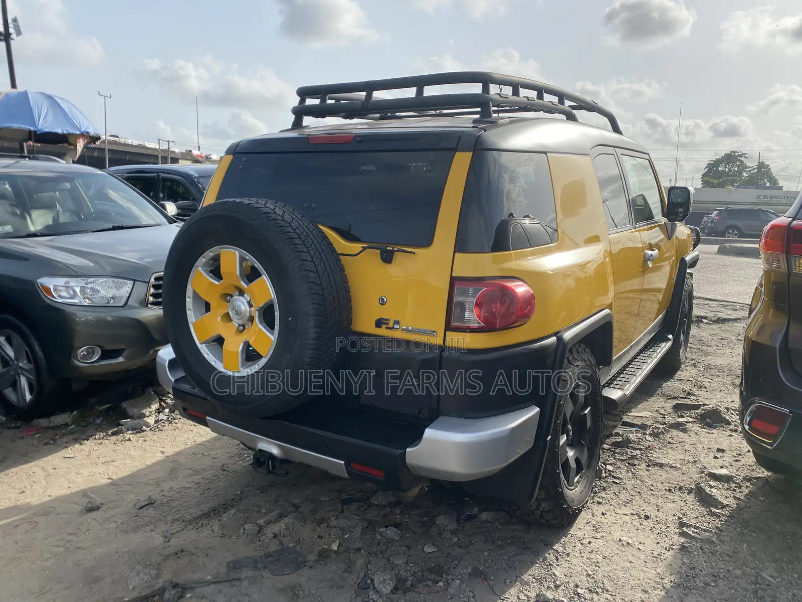 Toyota FJ Cruiser 2007 Yellow