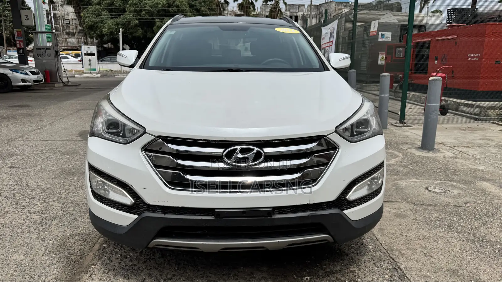 Hyundai Santa Fe Sport 2.0T 2013 White