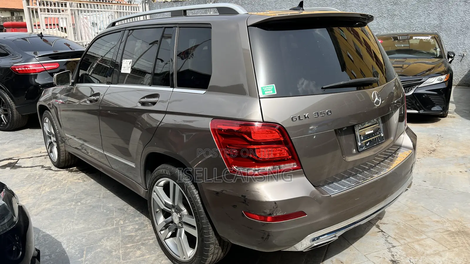 Mercedes-Benz GLK-Class 350 4MATIC 2014 Brown