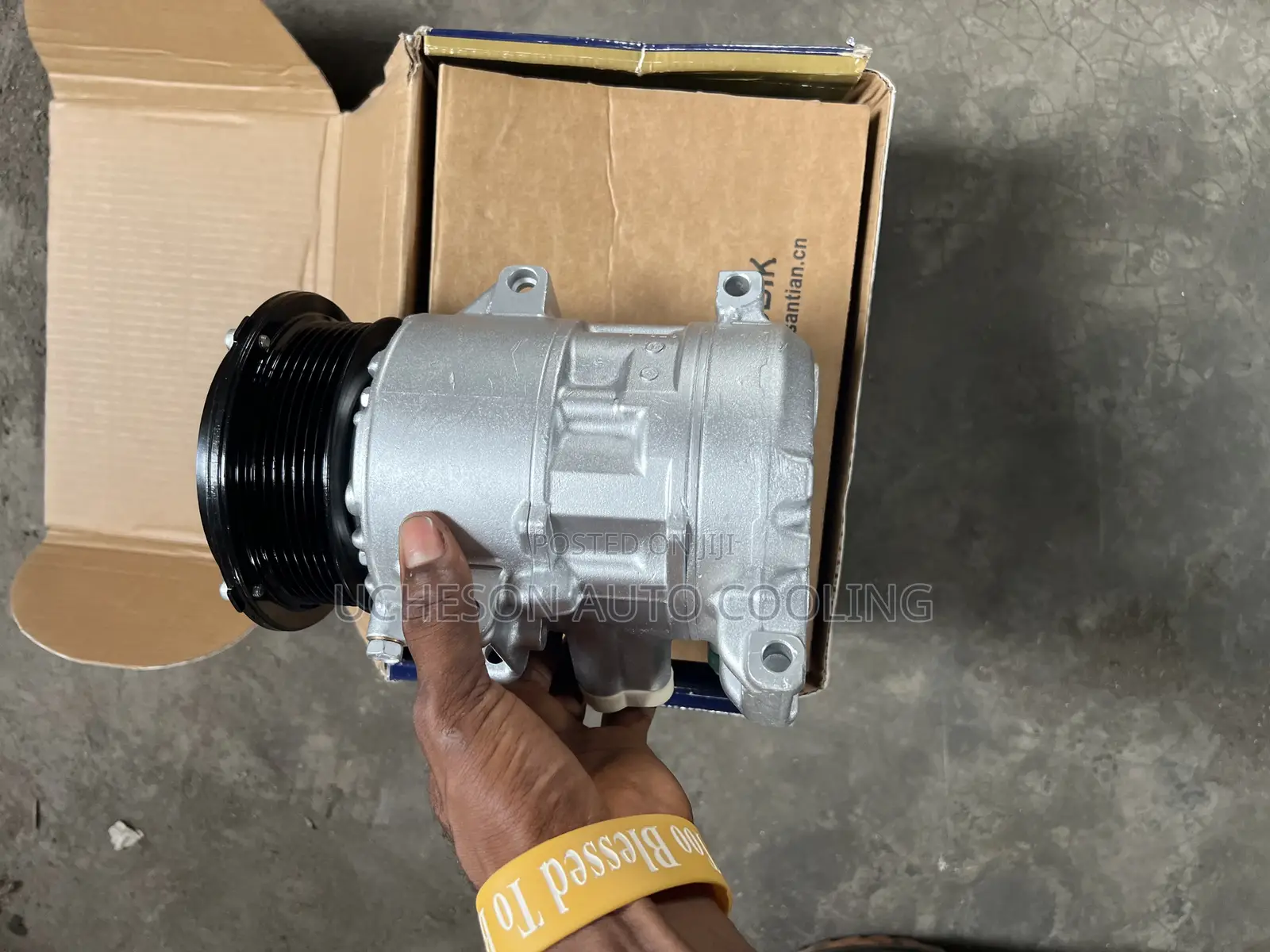 Ac Compressor for Camry Muscle 2007-2011 4plug