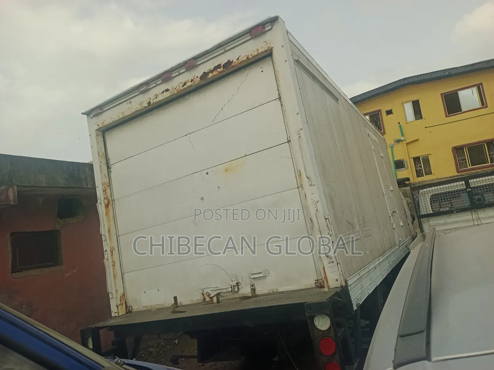 Isuzu Truck (Coldroom) Foreign Used