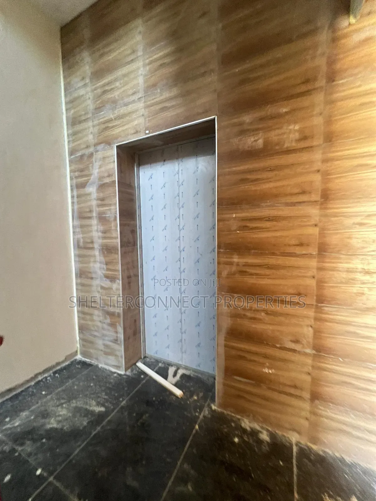 3bdrm Apartment in Victoria Island Extension for sale