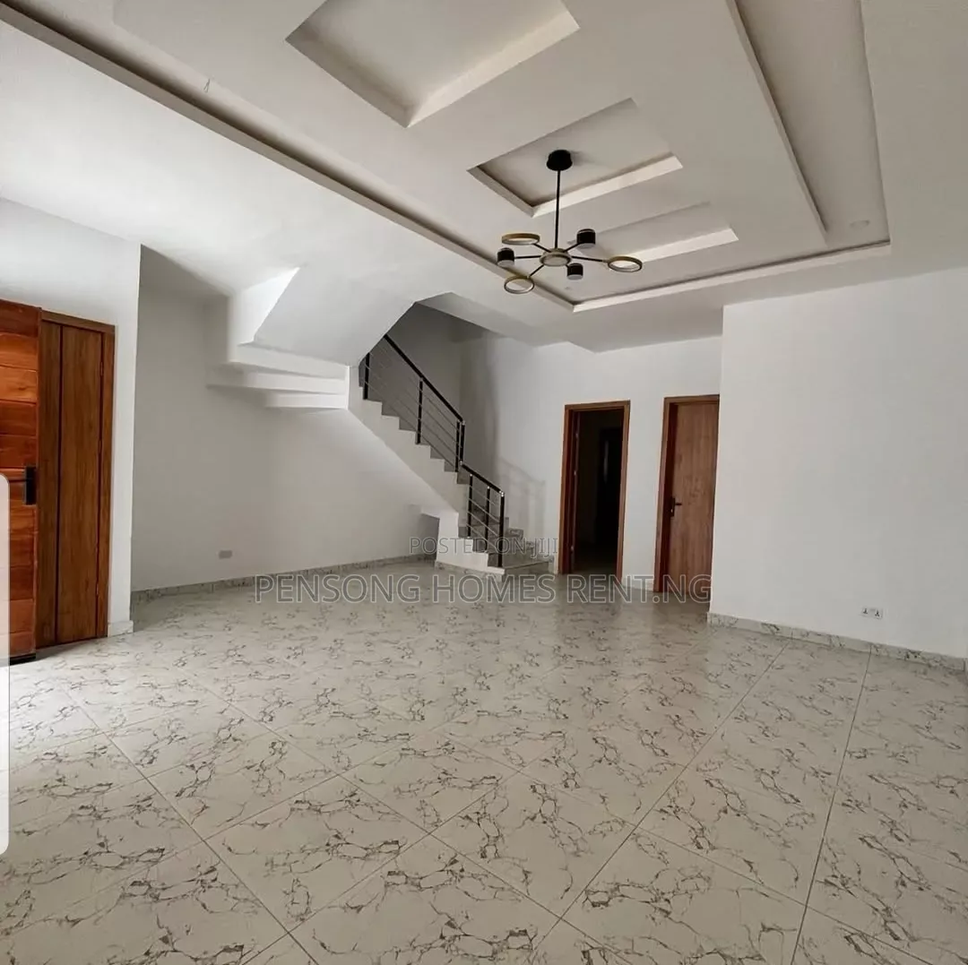 4bdrm Duplex in Harris Drive, Lekki Expressway for rent