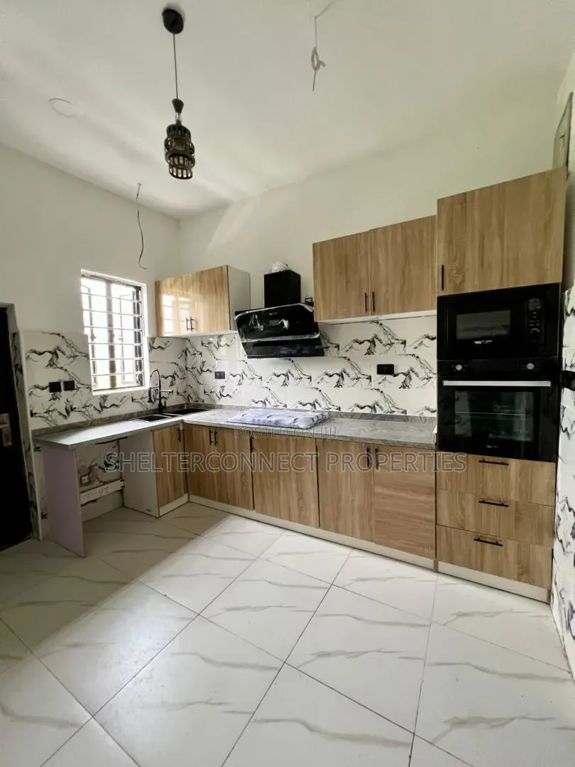 3bdrm Duplex in Ado / Ajah for sale