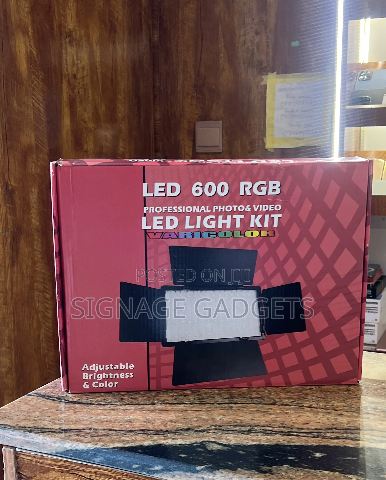 Led 600 Rgb Light
