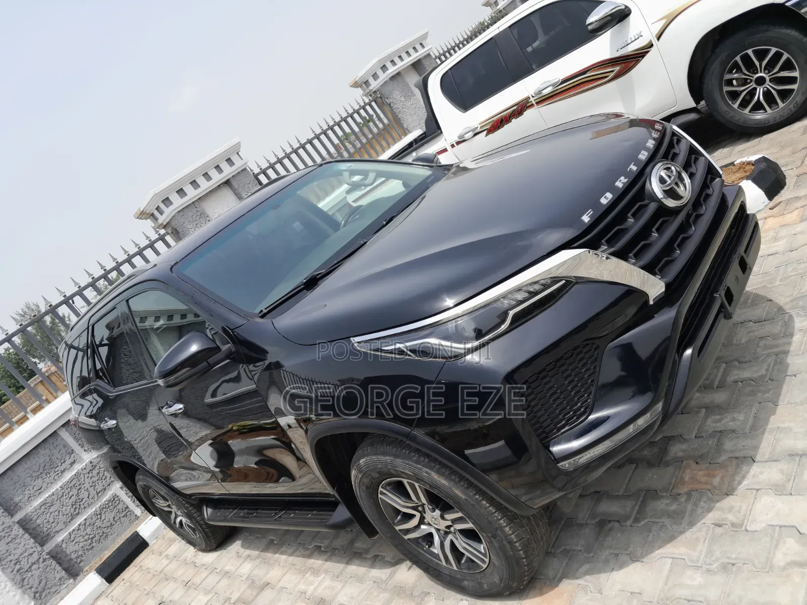 Toyota Fortuner 2023 Black
