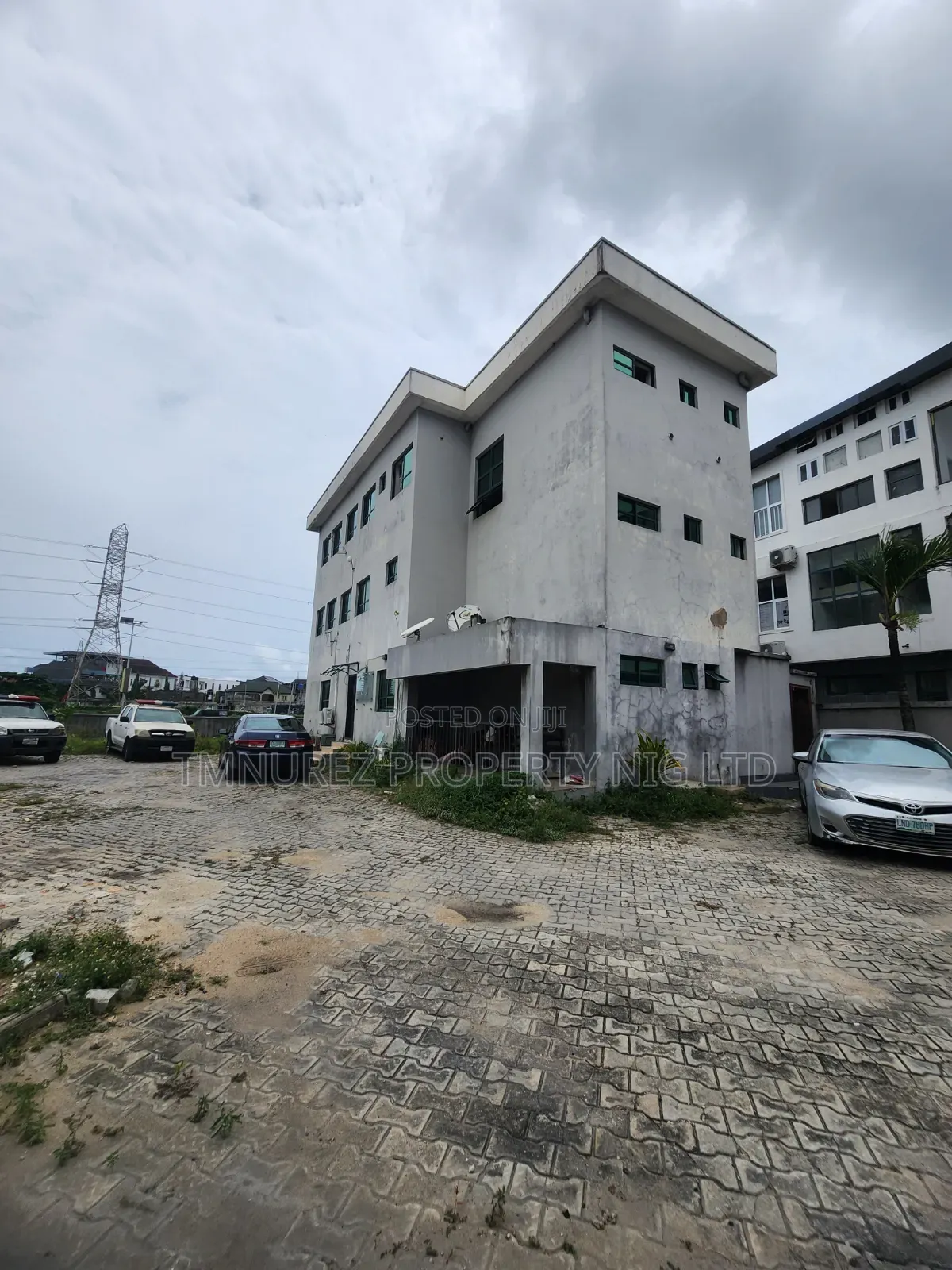Land and Office Space for Sale Lekki Phase1