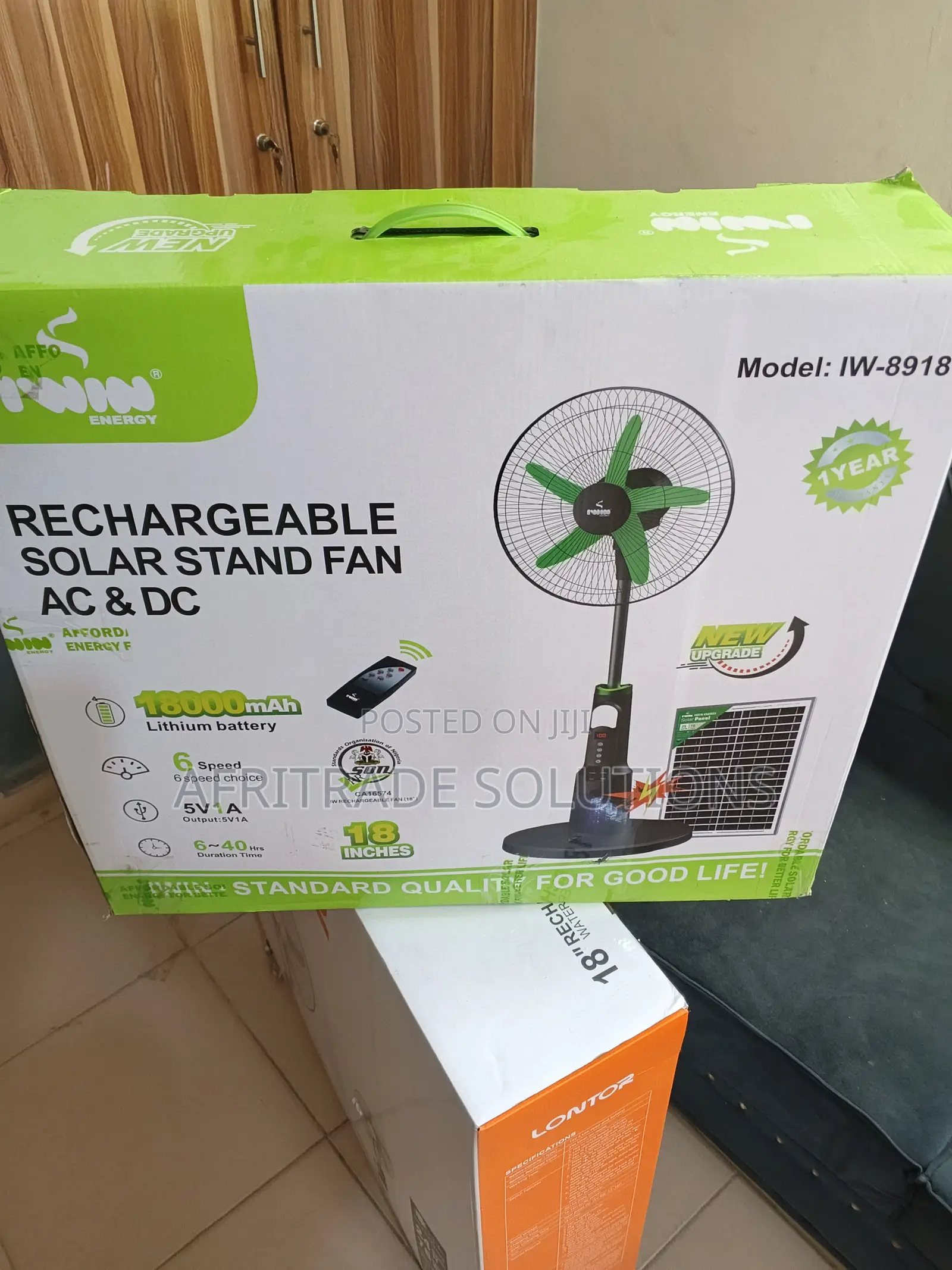 Iwin 18-Inch Fan – Cordless Rechargeable Design