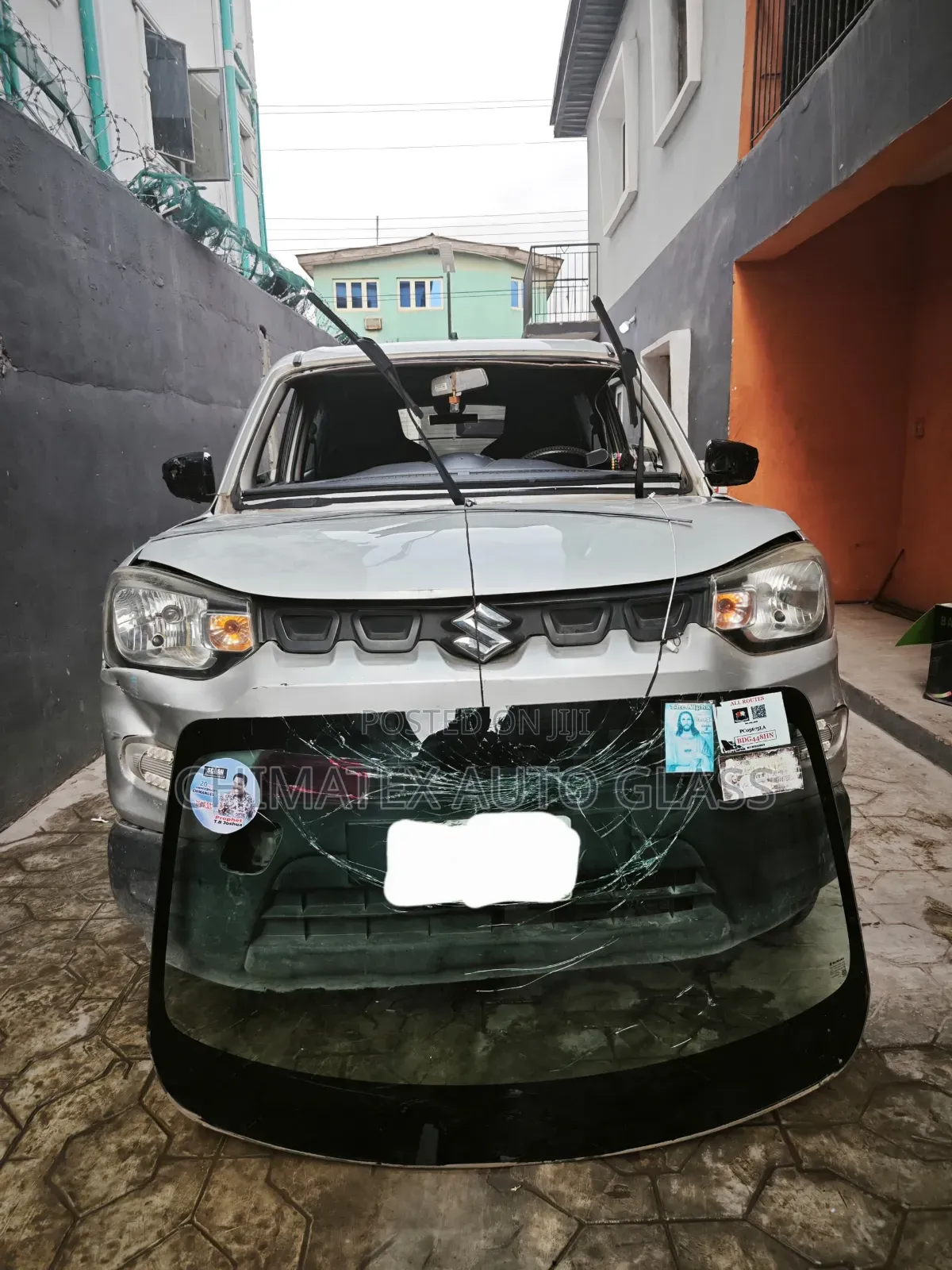 Suzuki S Pressor Windscreen Glass Available Installed at Chimatex