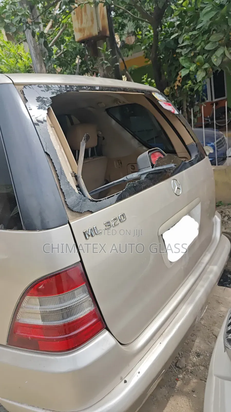 Ml320 2004 Back Windscreen Glass Available at Chimatex