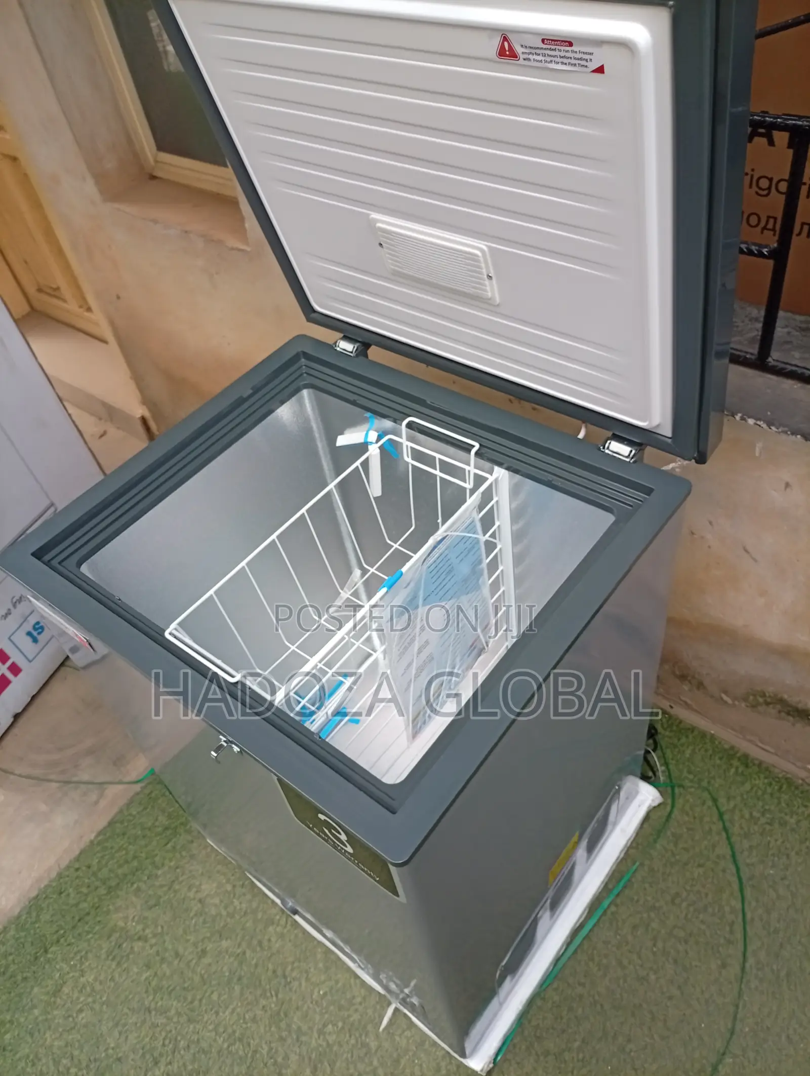 Large Capacity Scanfrost Freezer – Ideal for Business