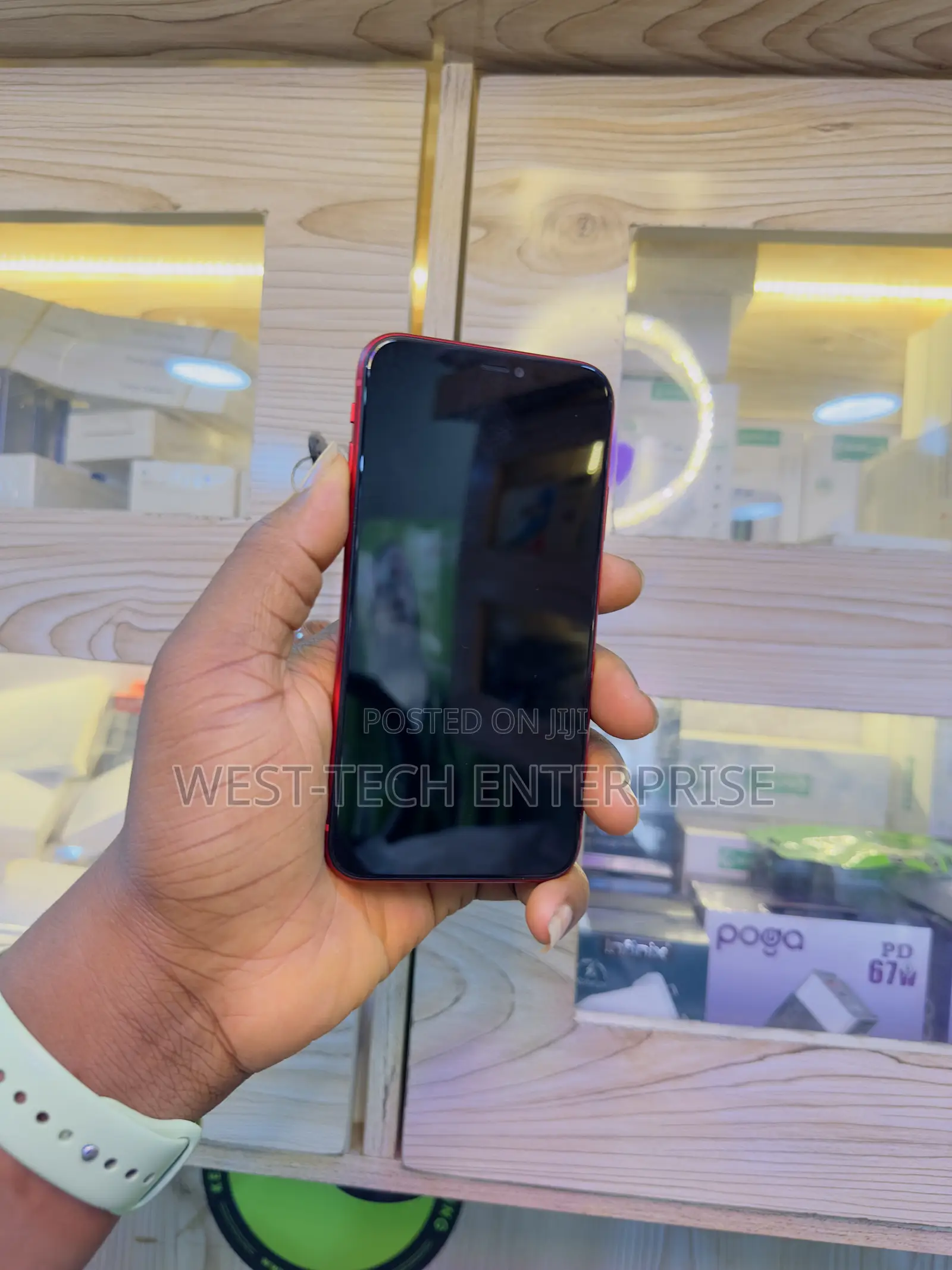 Apple iPhone 11 64 GB Red