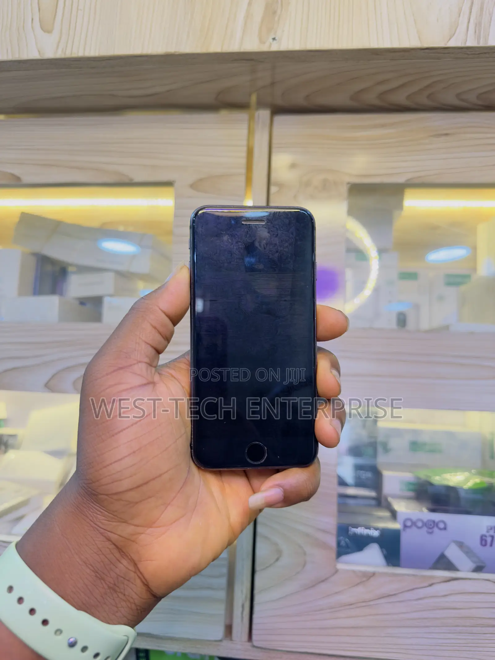 Apple iPhone 8 64 GB Black