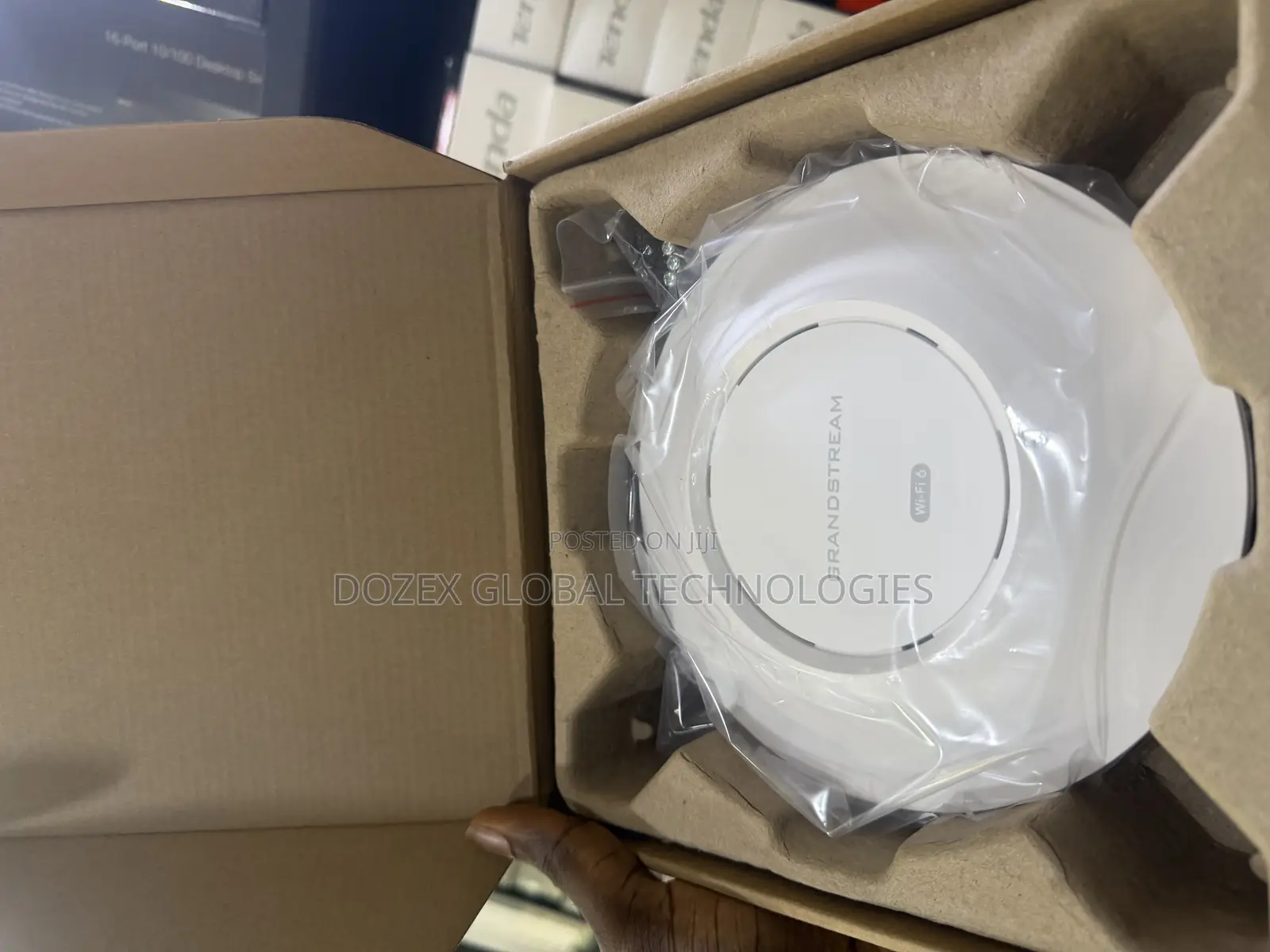 Grandstream 7660 Wifi 6 Indoor Access Point