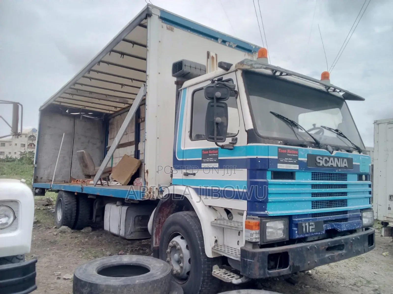 Scania 112h Blue Trampoline Body