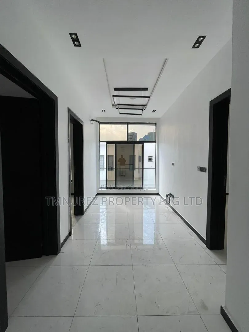 4bdrm Duplex in Ikate for rent