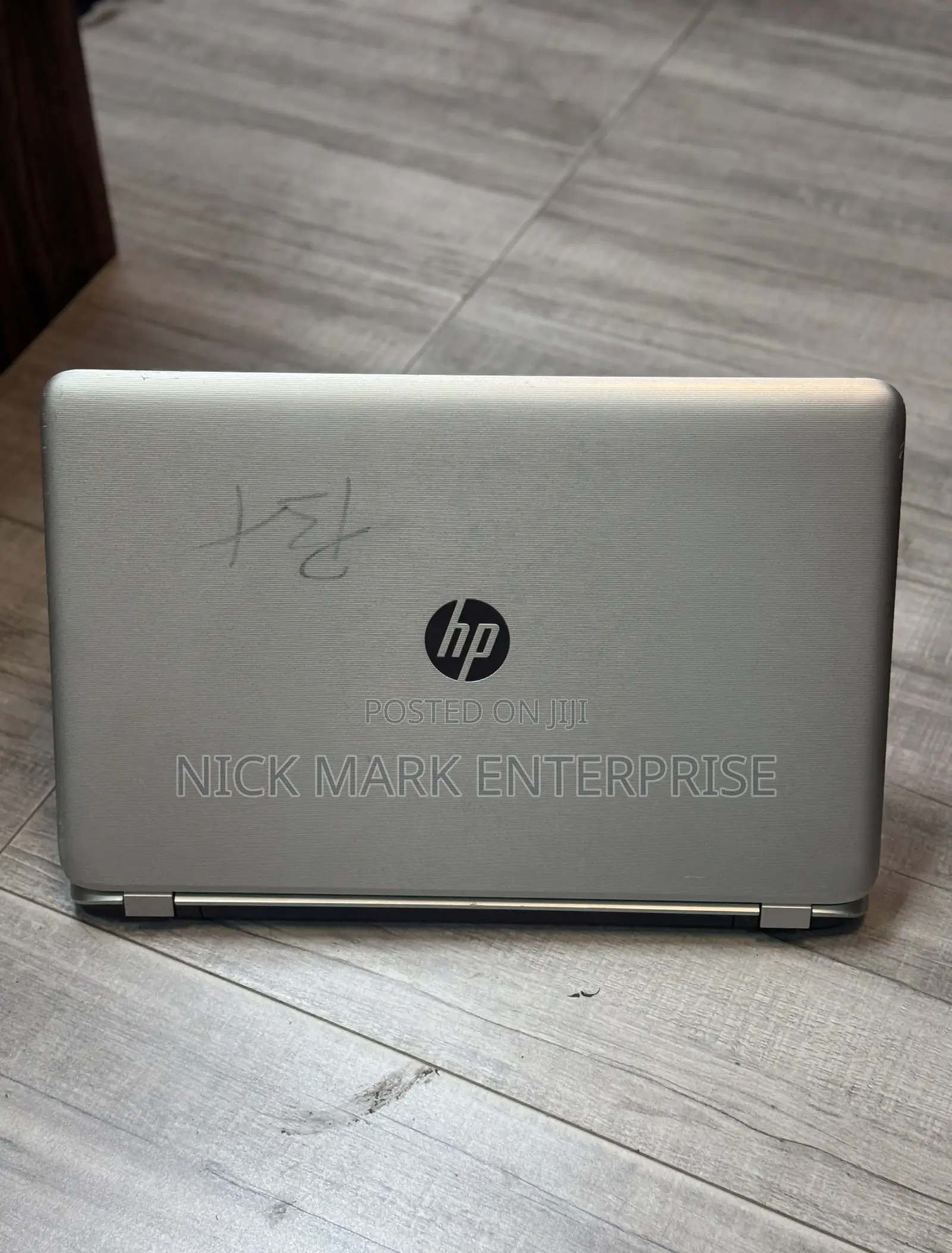 Laptop HP Pavilion 17 12GB AMD A10 HDD 750GB