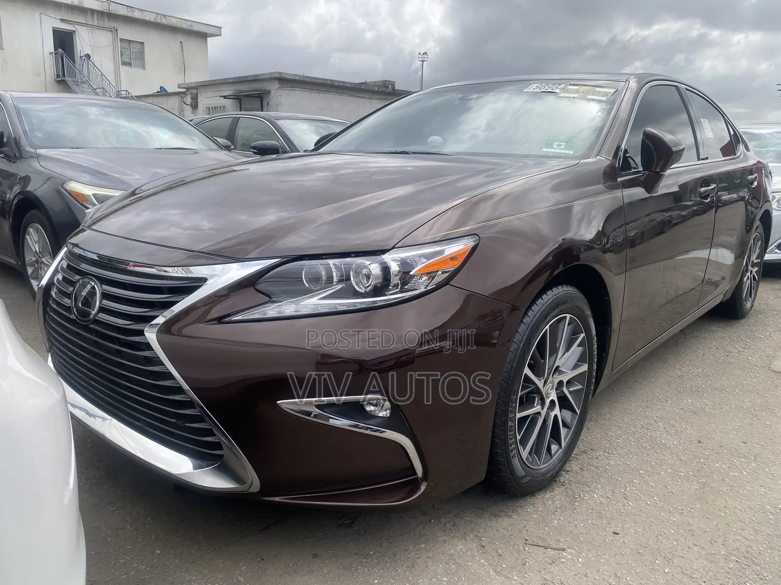 Lexus ES 350 FWD 2016 Brown