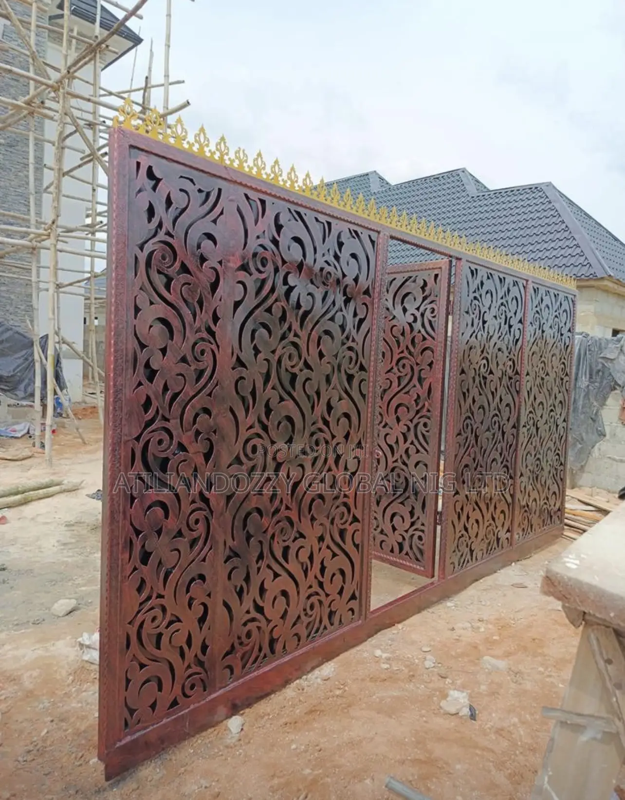 Laser Cut Wrought Iron E Gate