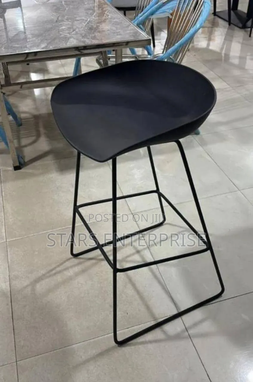 Modern Bar Stool / High Stool