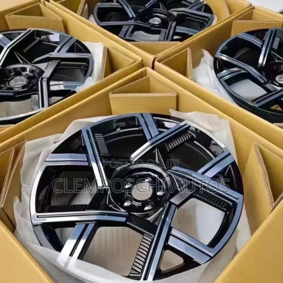 High Quality Certified Complete New Alloyed Rim Rolls-Royce Cullinan