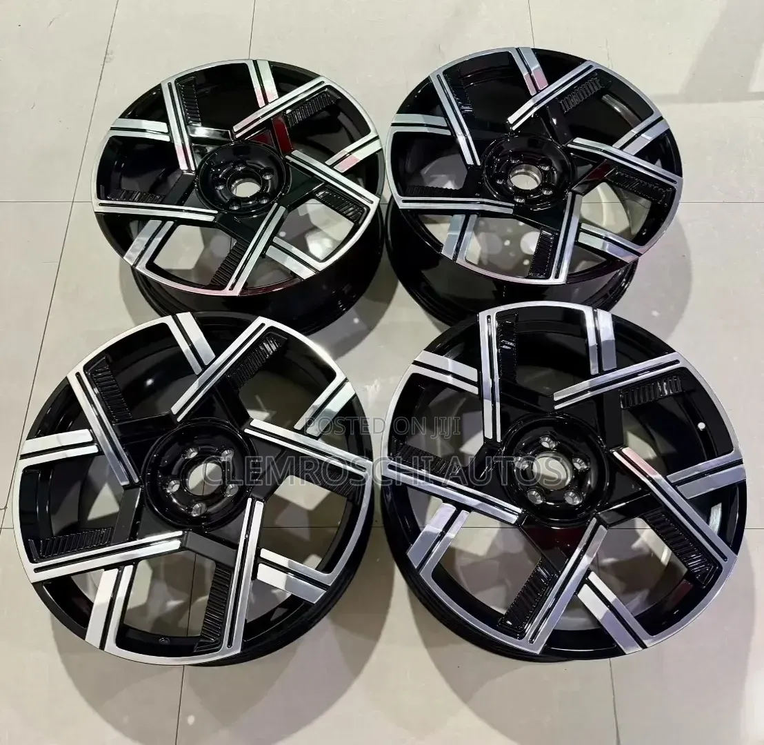 High Quality Certified Brand New Alloyed Rim Rolls-Royce Cullinan 2026