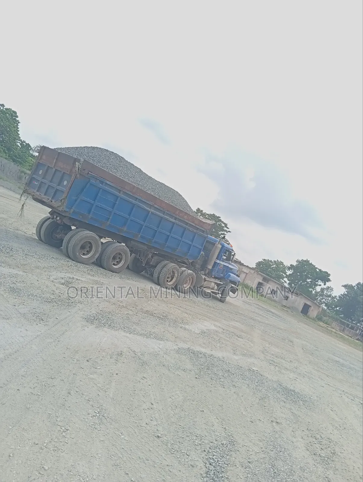 Iron Black Chippings and Granite for Construction Purposes
