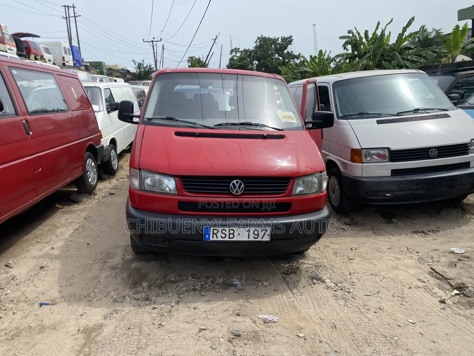 Volkswagen Transporter 2005 Red