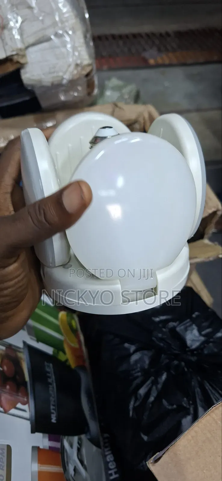 Bluetooth Music Folding Light (Rgb Led Ceiling Bulb Speaker)