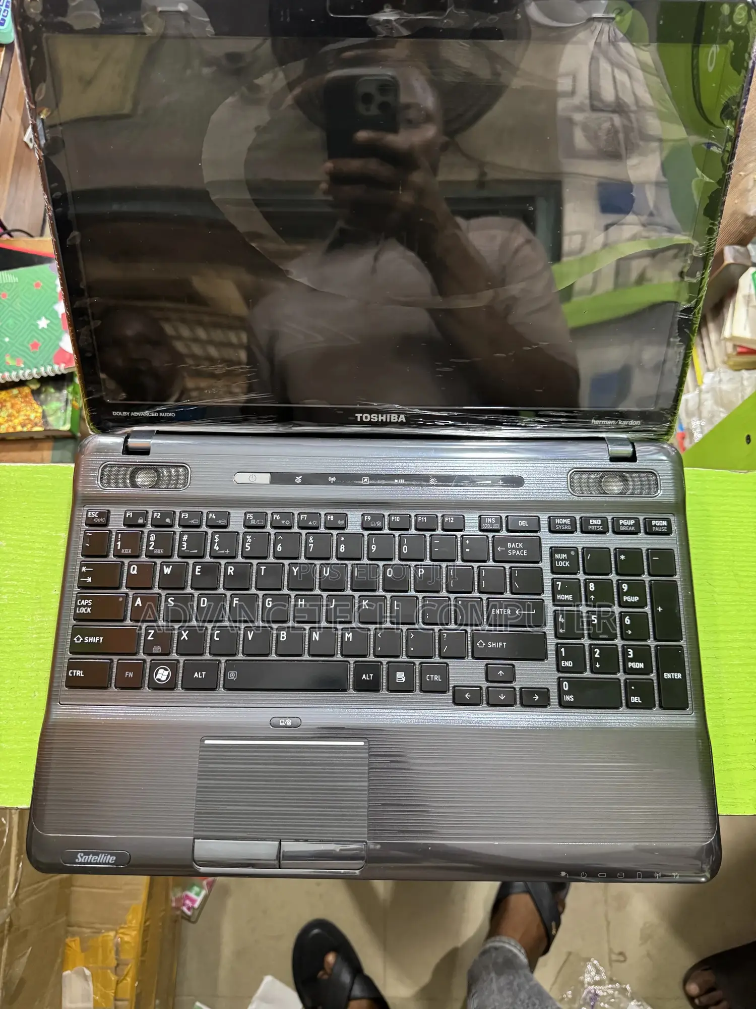 Laptop Toshiba Satellite P750 8GB Intel Core i7 HDD 500GB