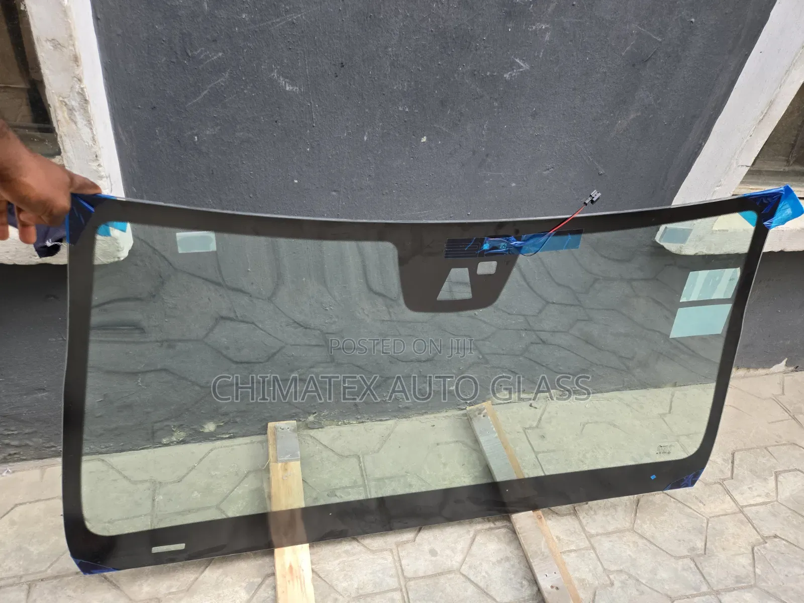 E350 2012 Coupe 207 Windscreen Glass Available at Chimatex