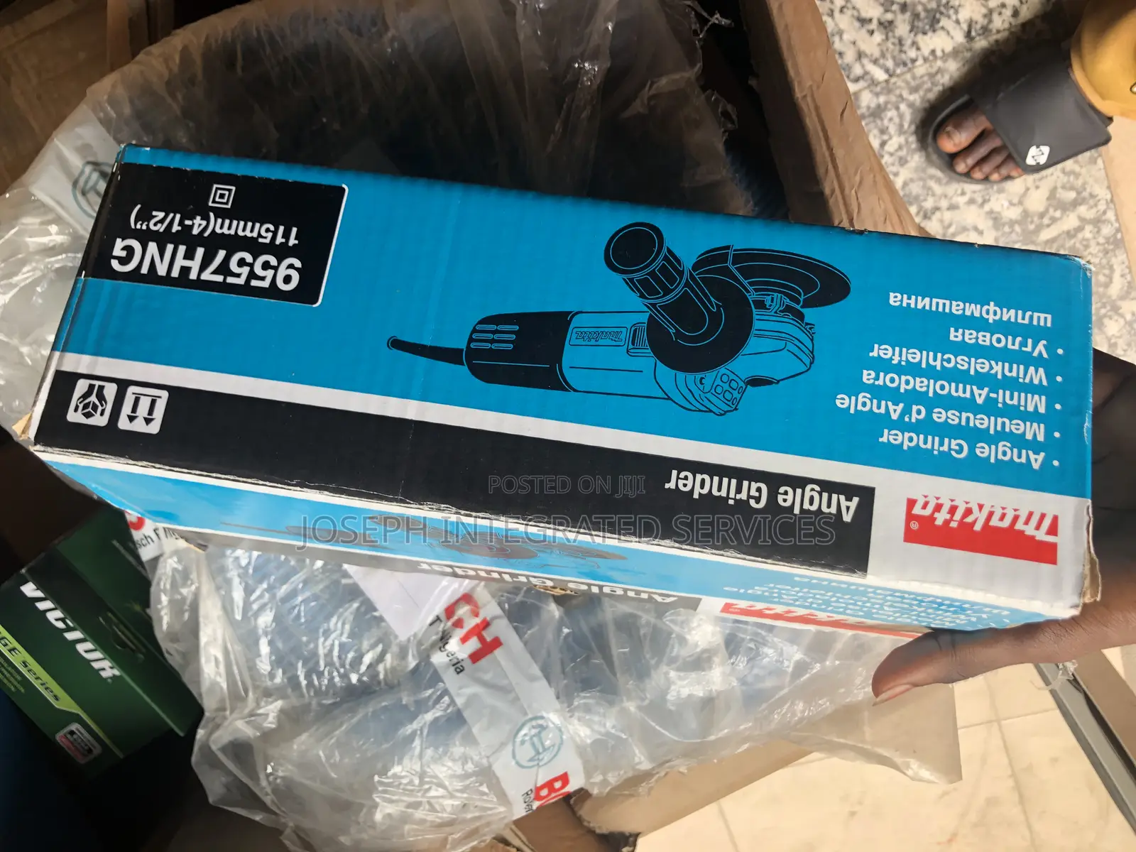 Makita 9557hng Angle Grinder 4 1/2”